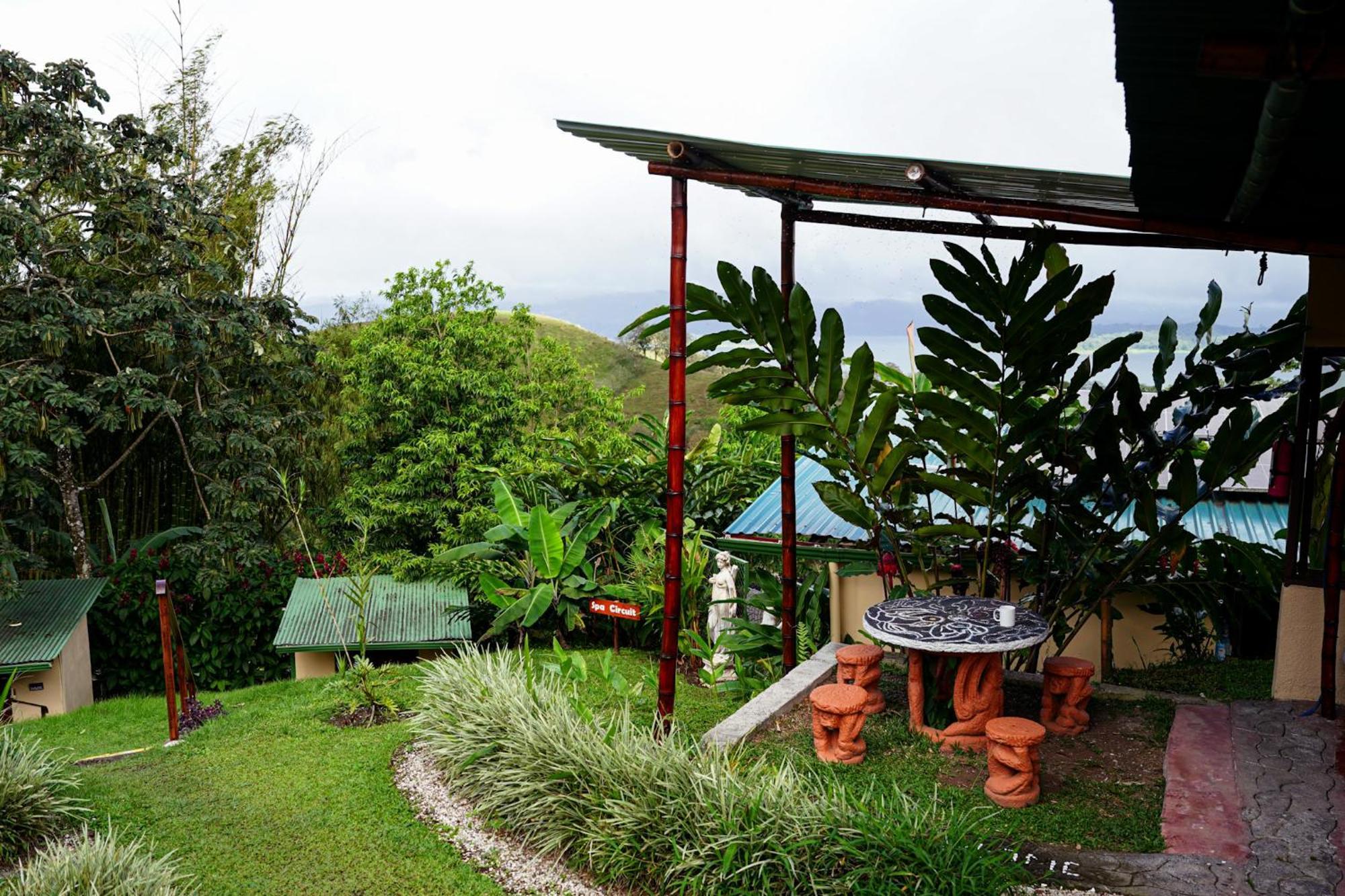 Essence Arenal Spa & Yoga El Castillo Exterior foto